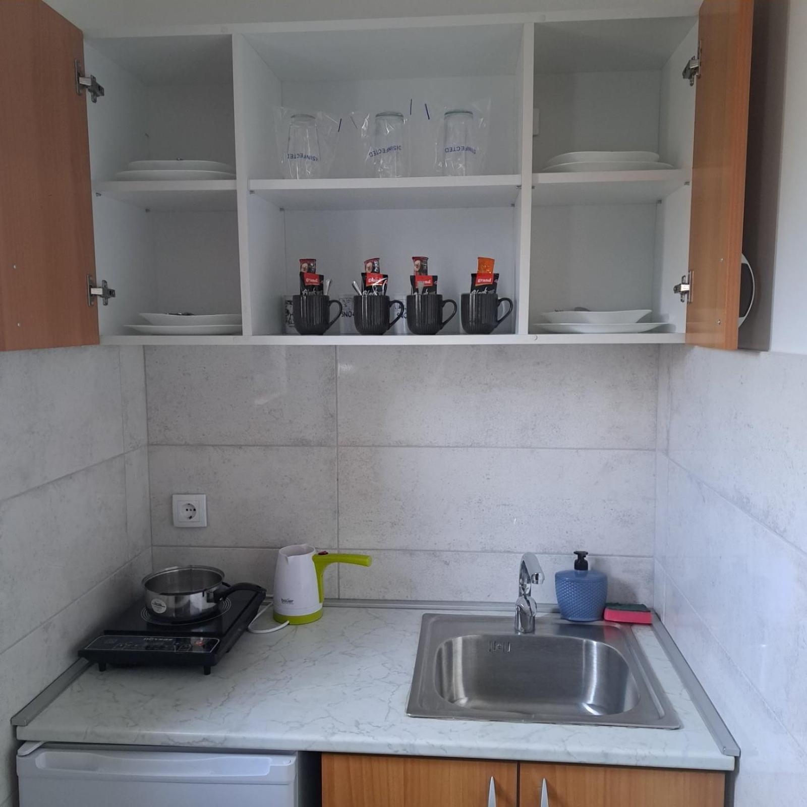 Libero Apartmani Surčin Quarto foto