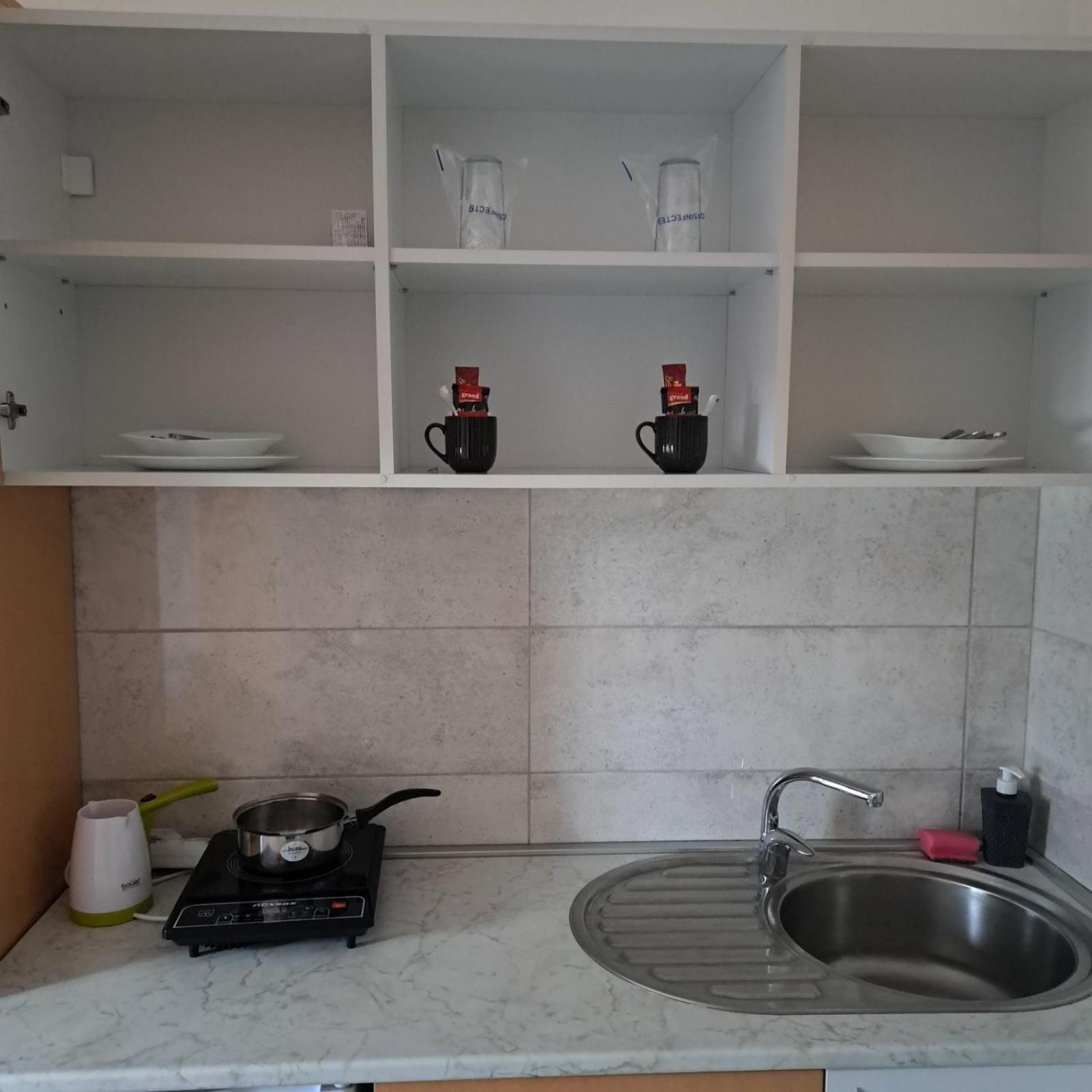 Libero Apartmani Surčin Quarto foto