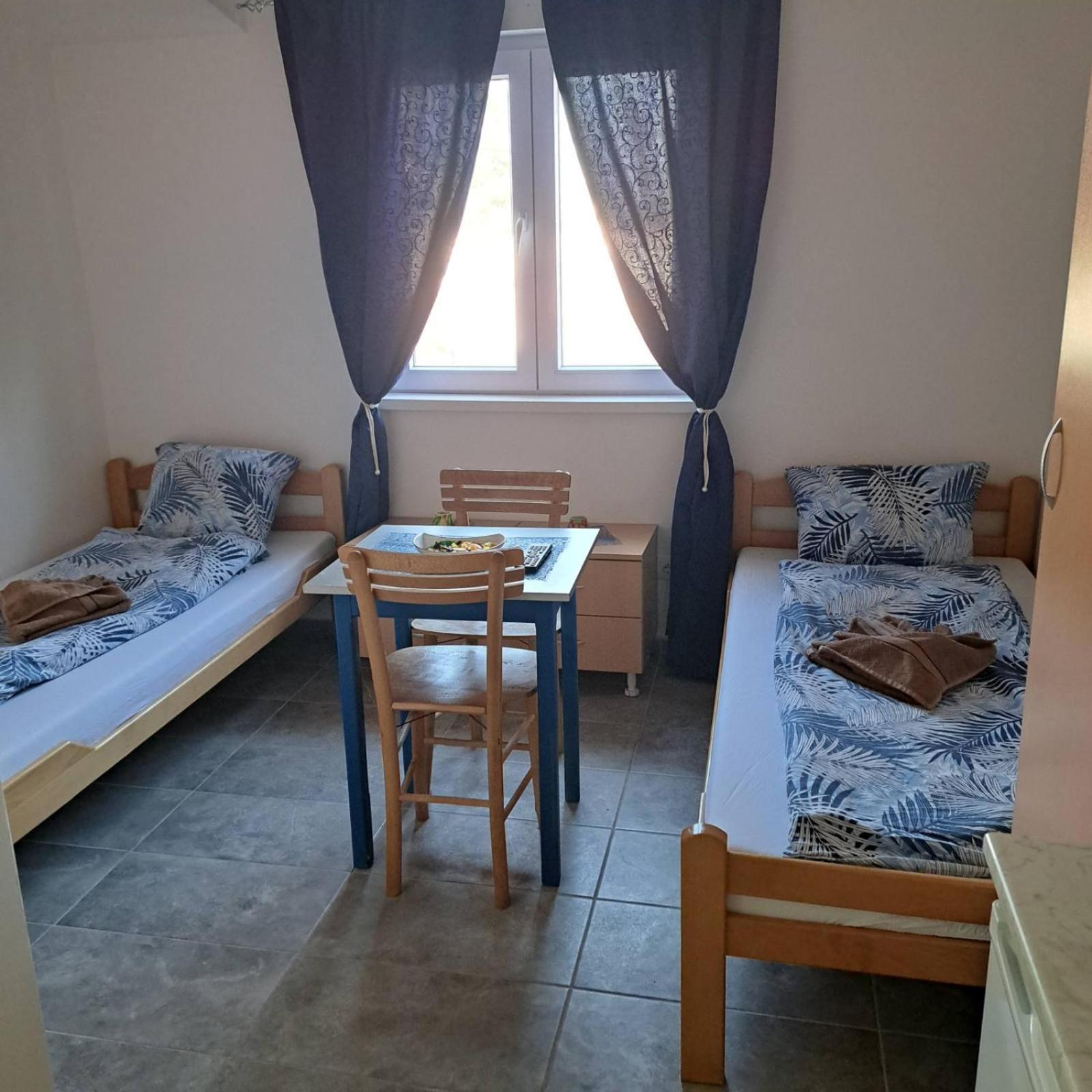 Libero Apartmani Surčin Quarto foto